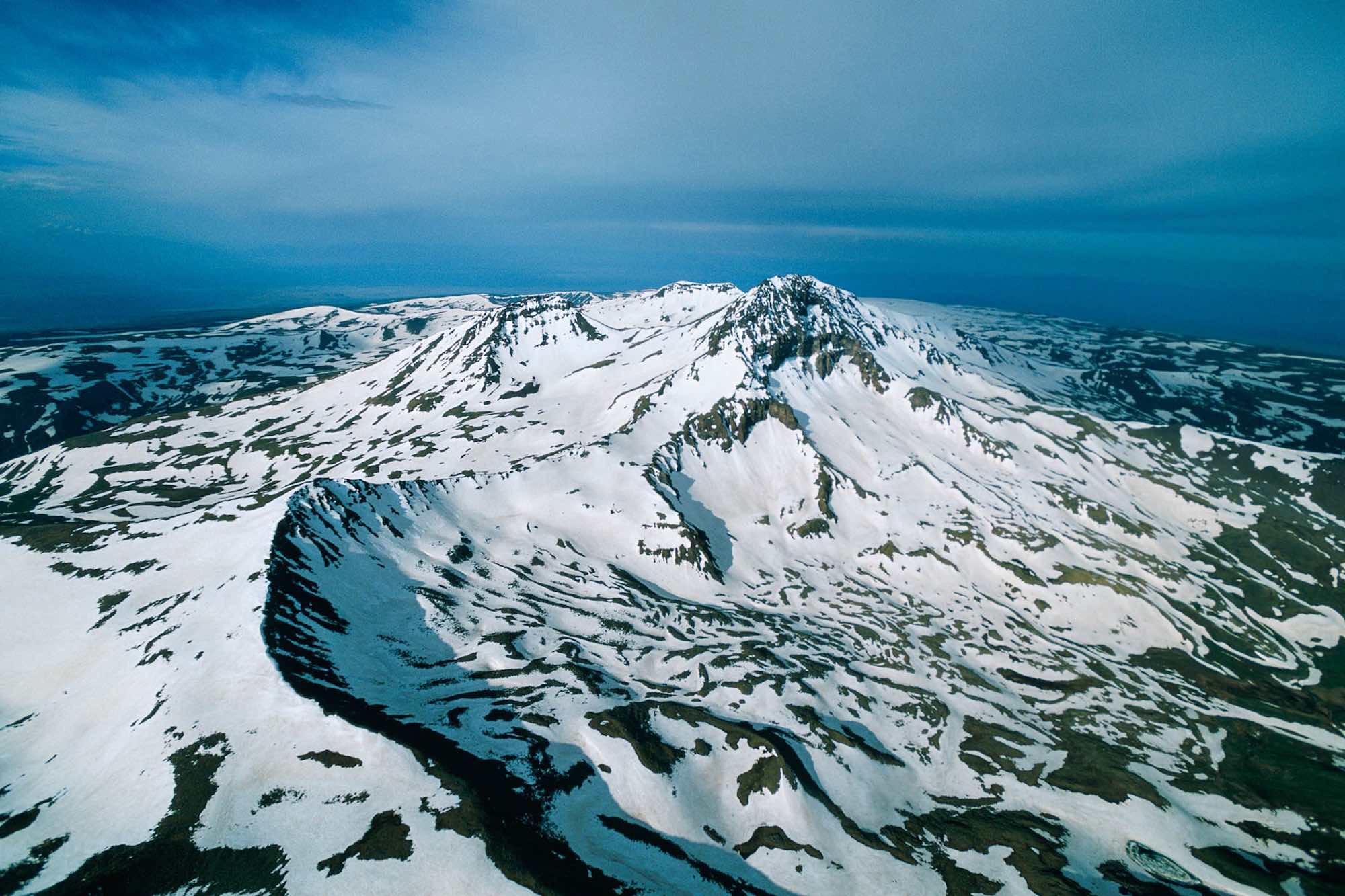 Mont Aragats, Armenia - Yann Arthus-Bertrand Photo