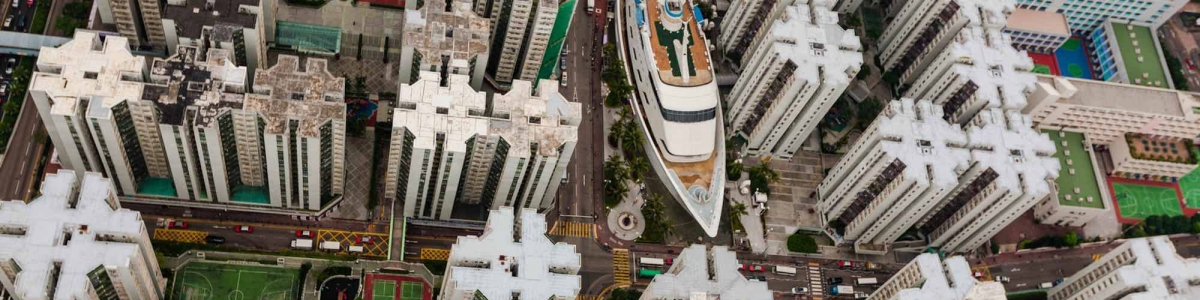 Boat, China – Yann Arthus-Bertrand Photo
